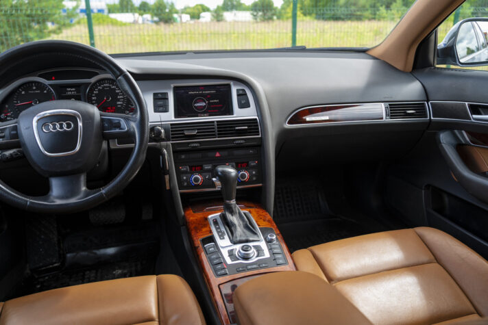 AUDI A6 FACE-LIFT QUATTRO