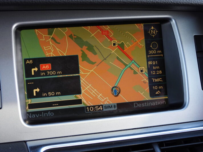 AUDI Q7 S-line