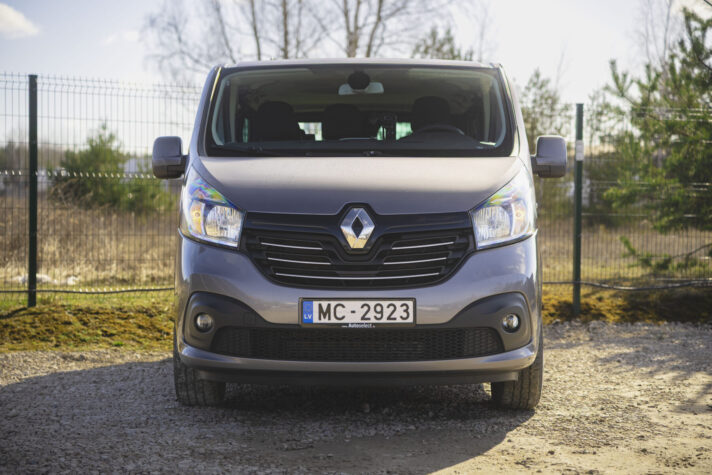 RENAULT TRAFIC