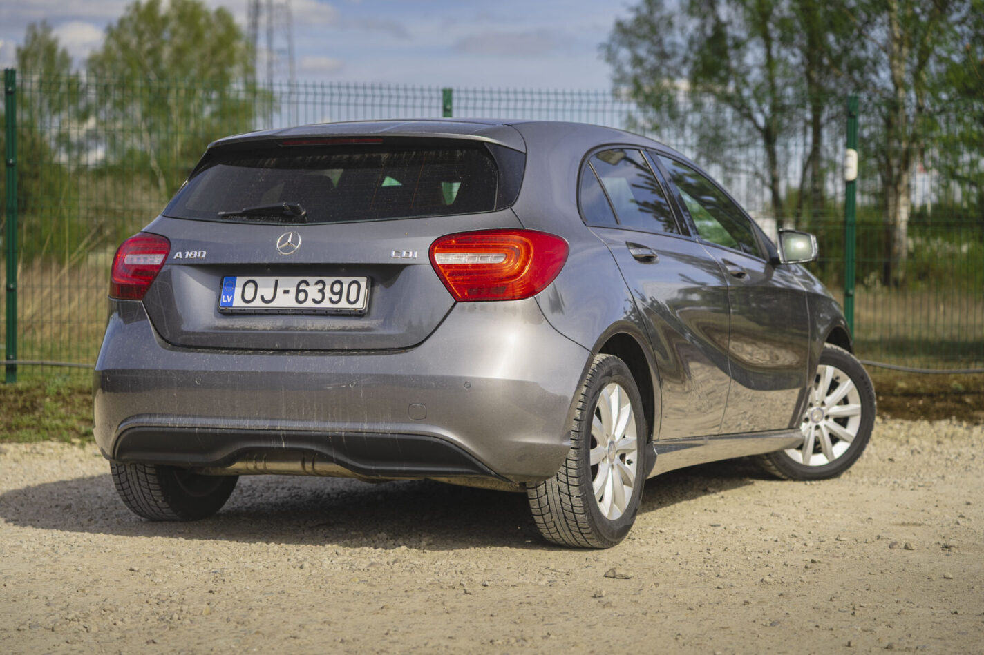 MERCEDES BENZ A180