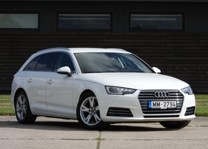 AUDI A4 AVANT
