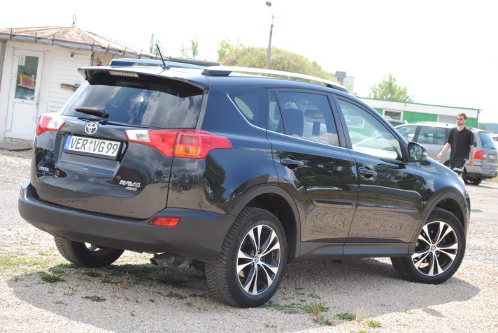 TOYOTA RAV4