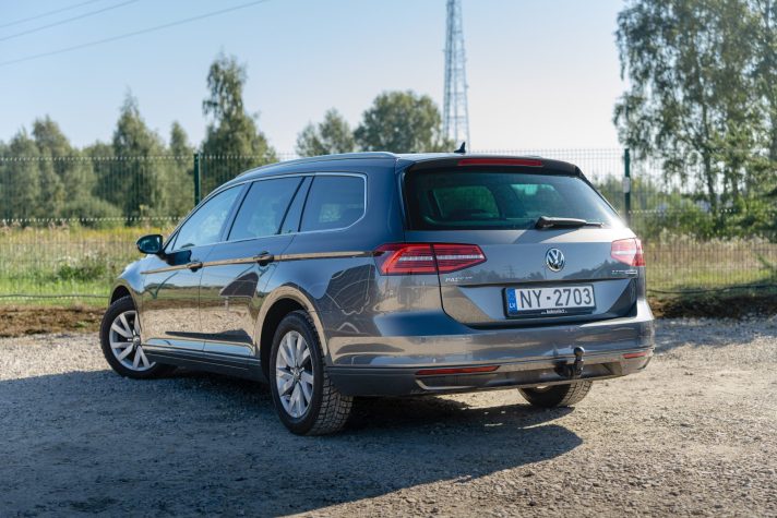 VW PASSAT