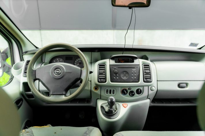 OPEL VIVARO