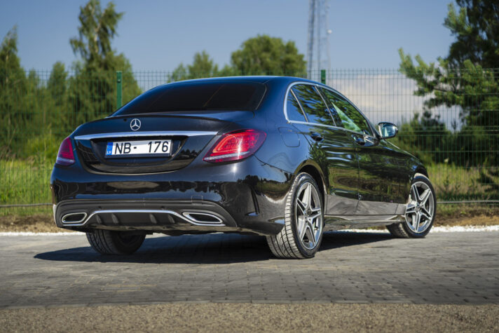 MERCEDES BENZ C180