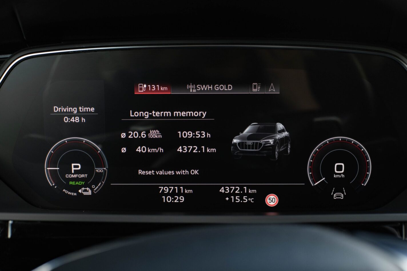 AUDI E-TRON 50