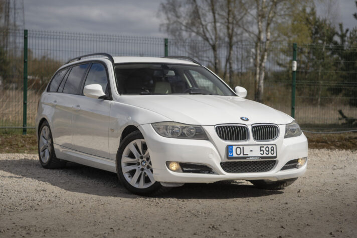 BMW 320