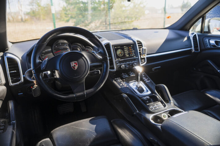 PORSCHE CAYENNE DIESEL