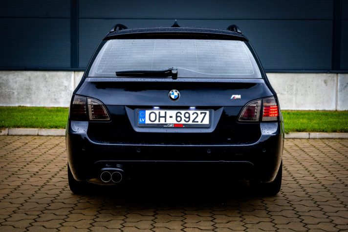 BMW 525
