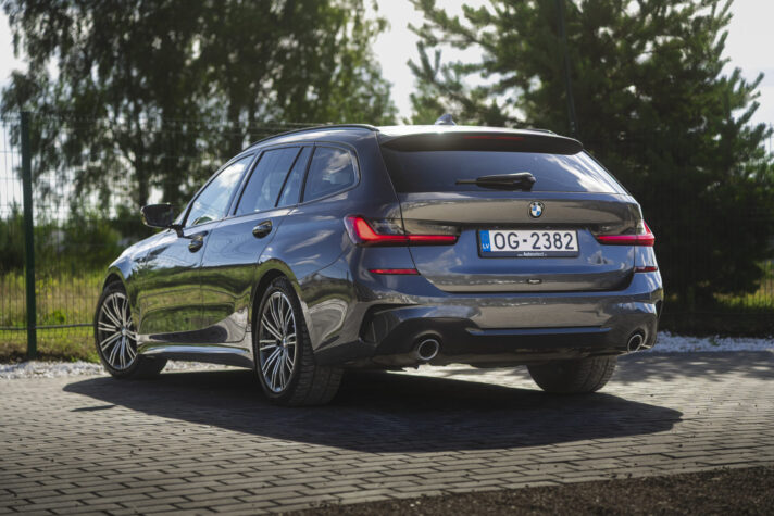 BMW 318I M-PACK