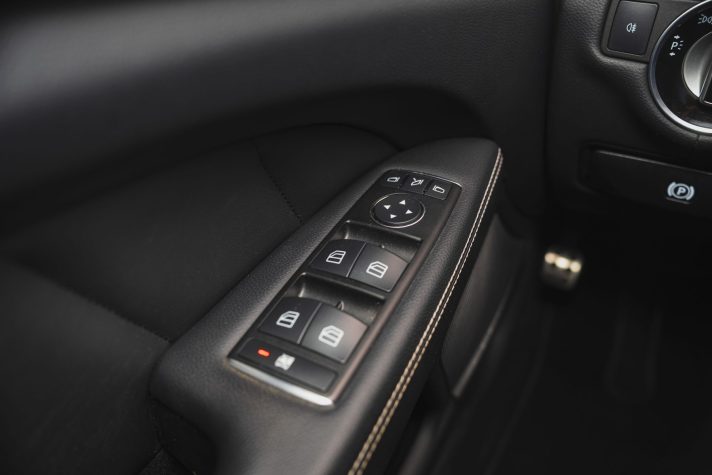 MERCEDES BENZ CLS350 4MATIC SHOOTING BRAKE