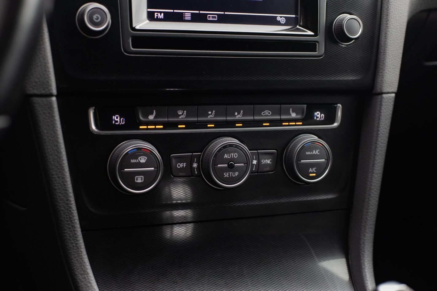 VW GOLF GTD