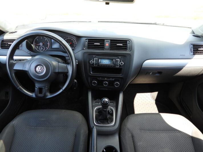 VW JETTA