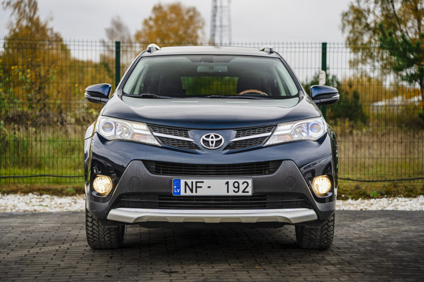 TOYOTA RAV 4