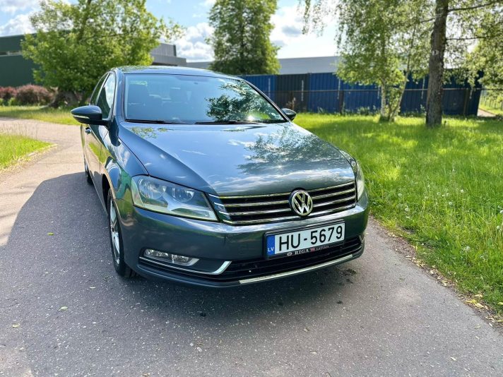 VW PASSAT
