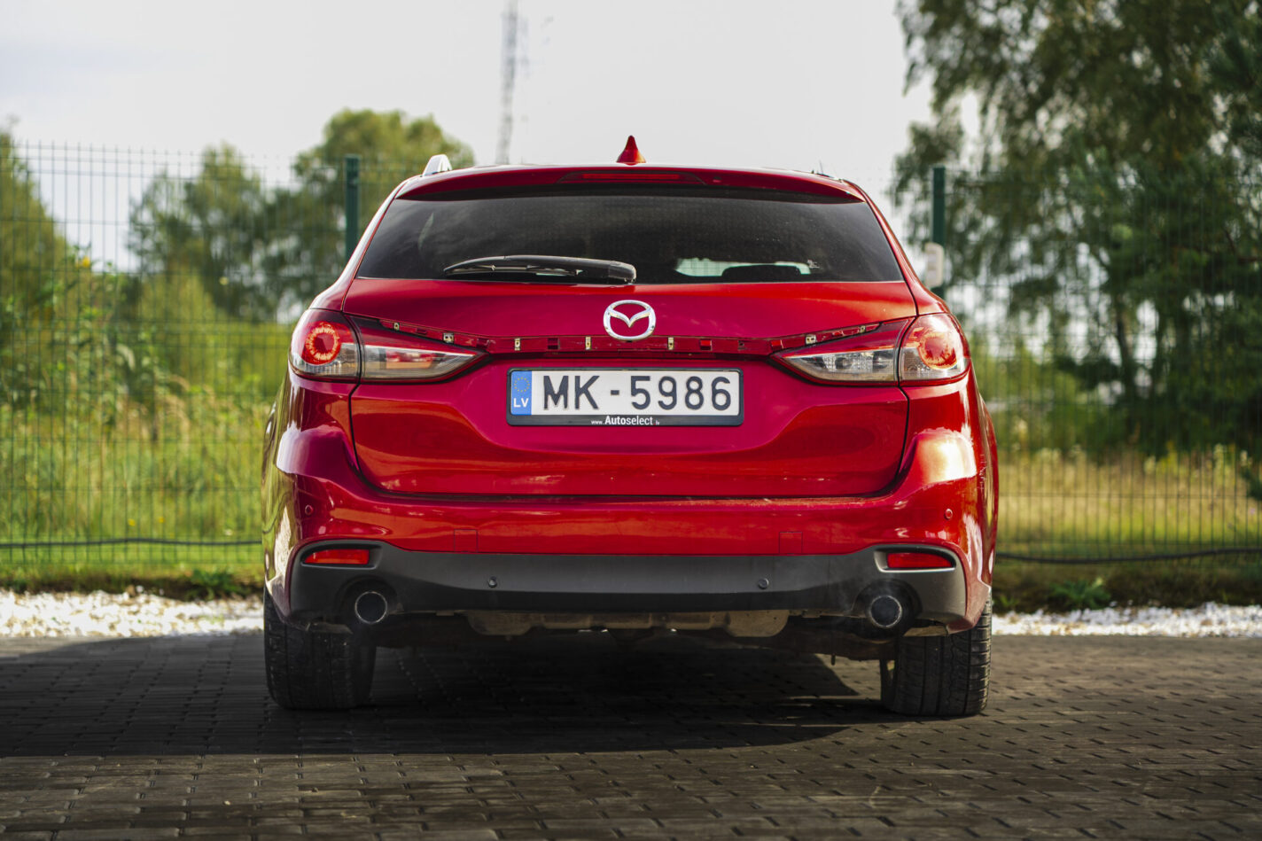 MAZDA 6