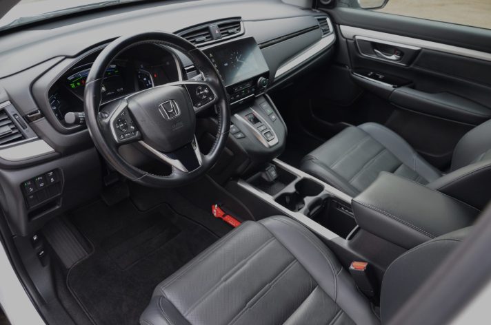 Tikko ievesta - Honda Cr-V 2.0 Hybrid Lifestyle ar automātisko ātrumkārbu.