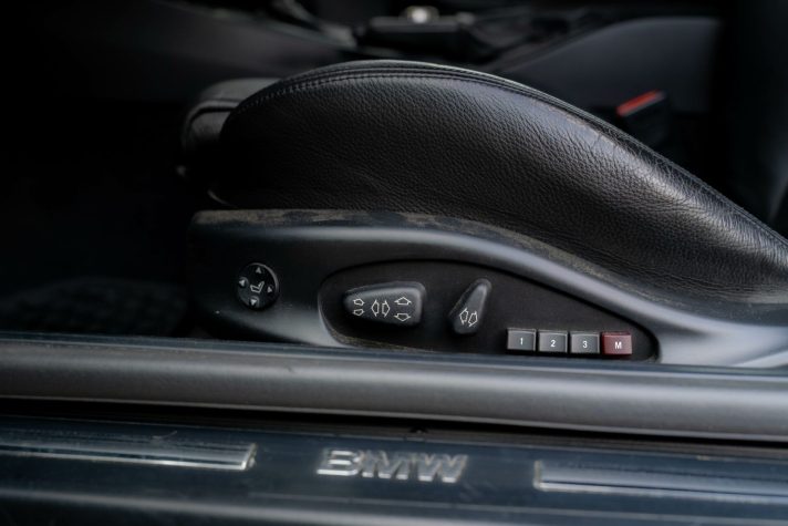 BMW 650