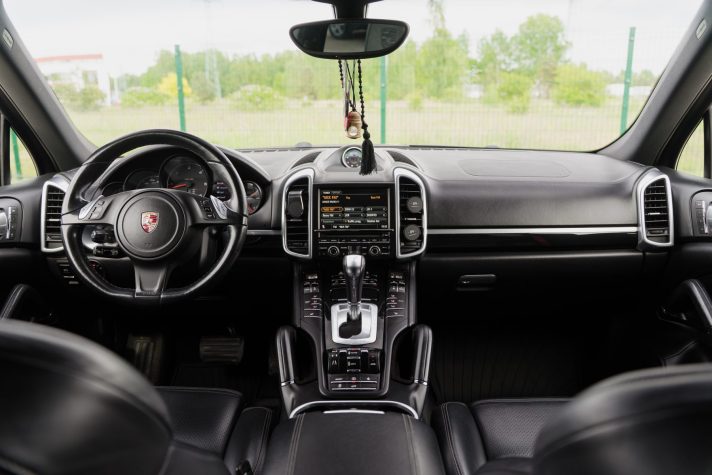 PORSCHE CAYENNE DIESEL