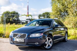 VOLVO S80