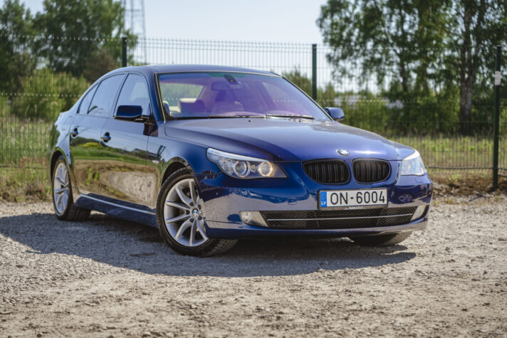 BMW 525