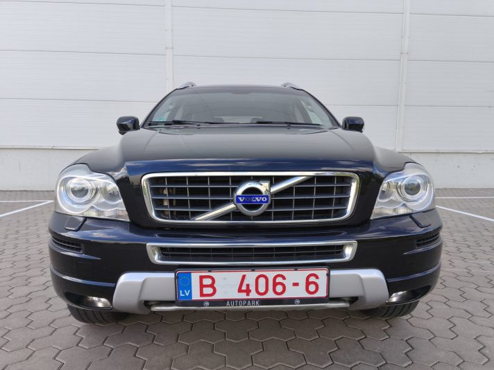 Summum, Volvo XC90, D-5 199.350 km.