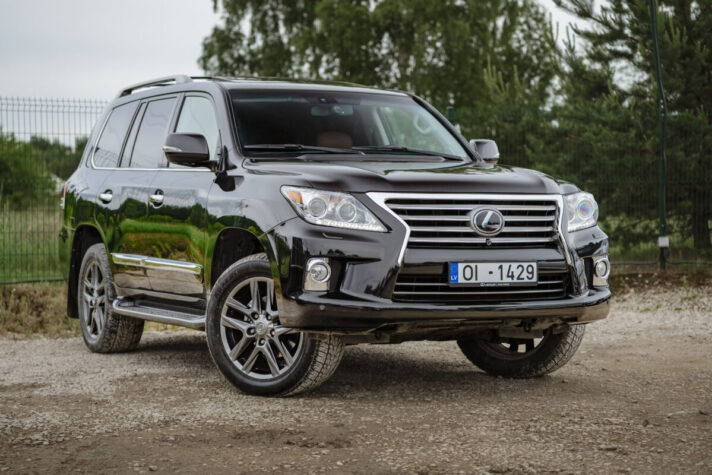 LEXUS LX 570
