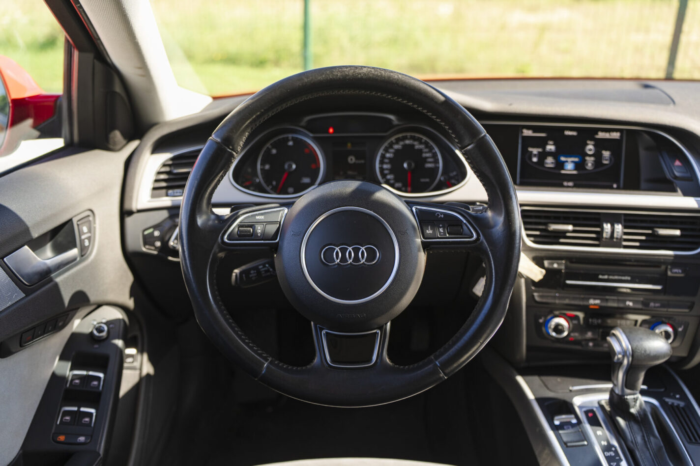AUDI A4 AVANT QUATTRO