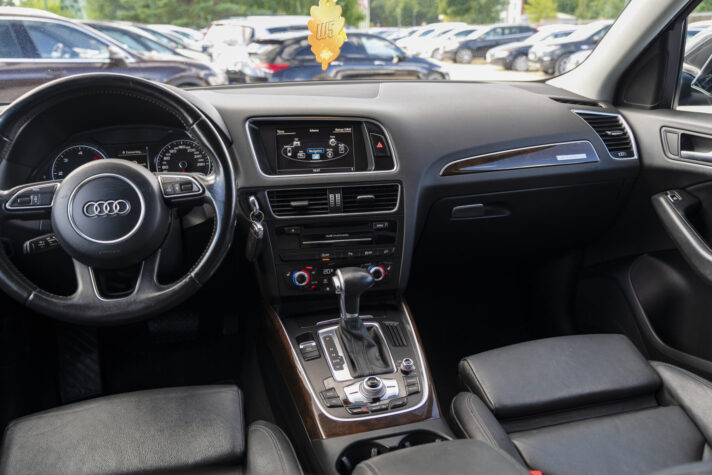 AUDI Q5