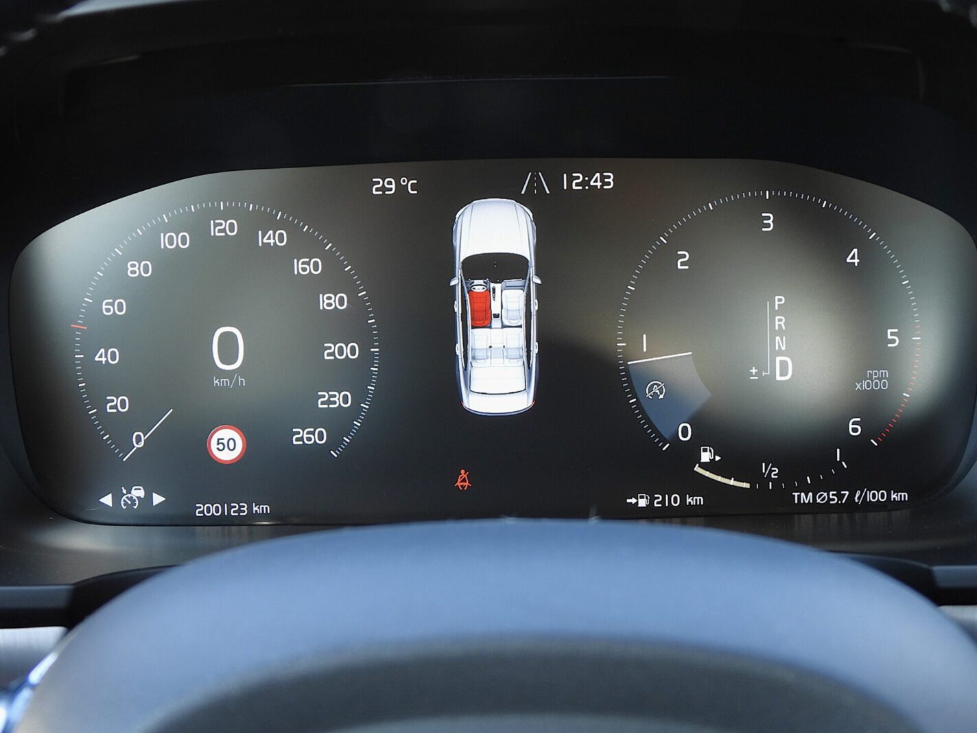 VOLVO S90