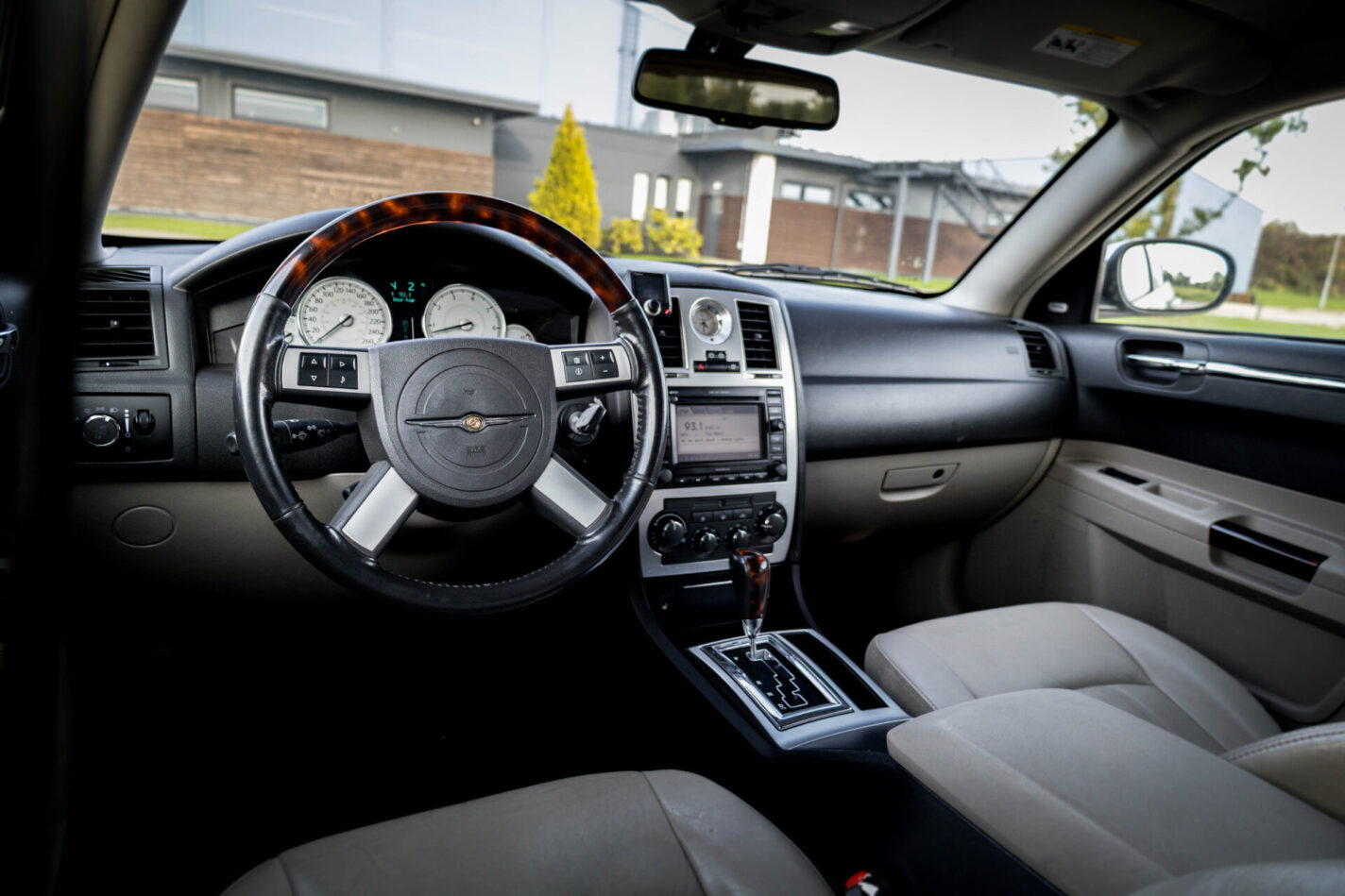 CHRYSLER 300C