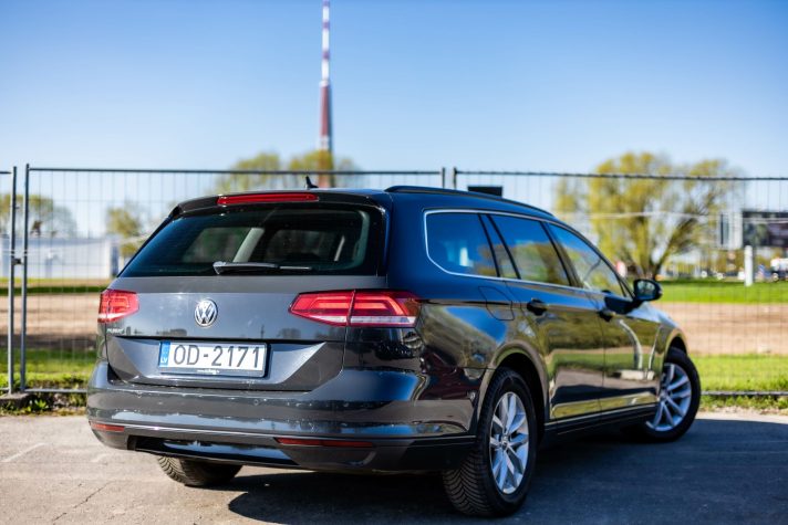 VW PASSAT