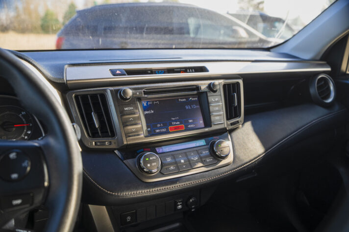 TOYOTA RAV 4