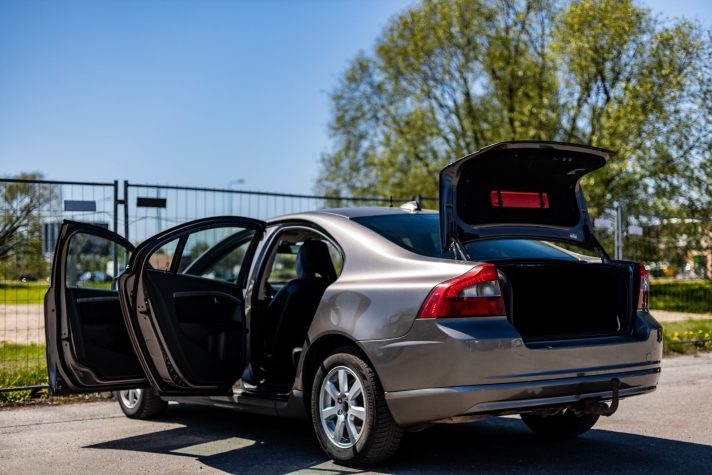 VOLVO S80