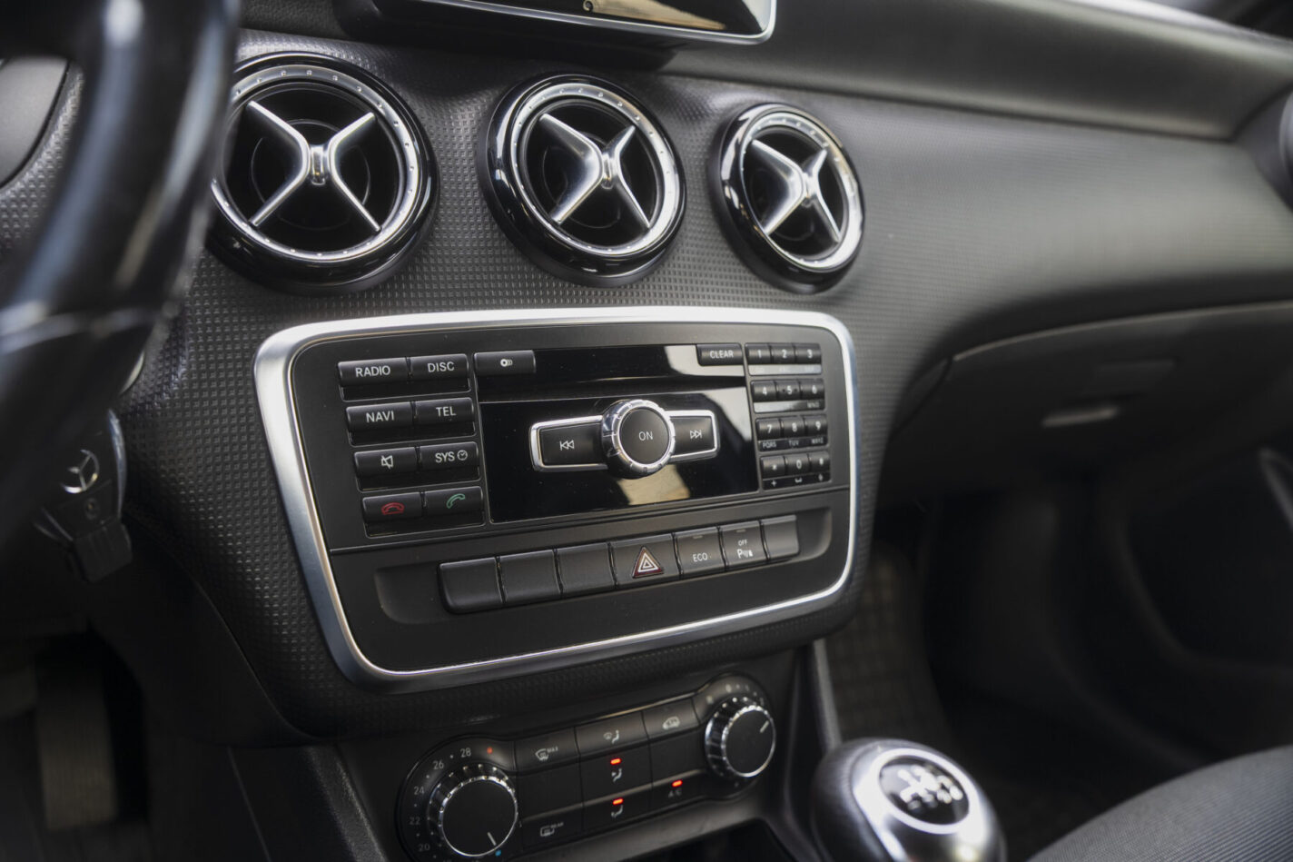 MERCEDES BENZ A180