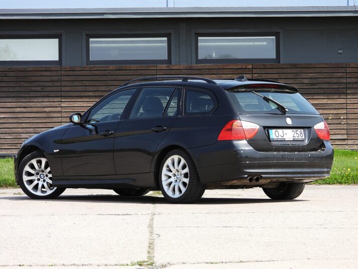 BMW 325