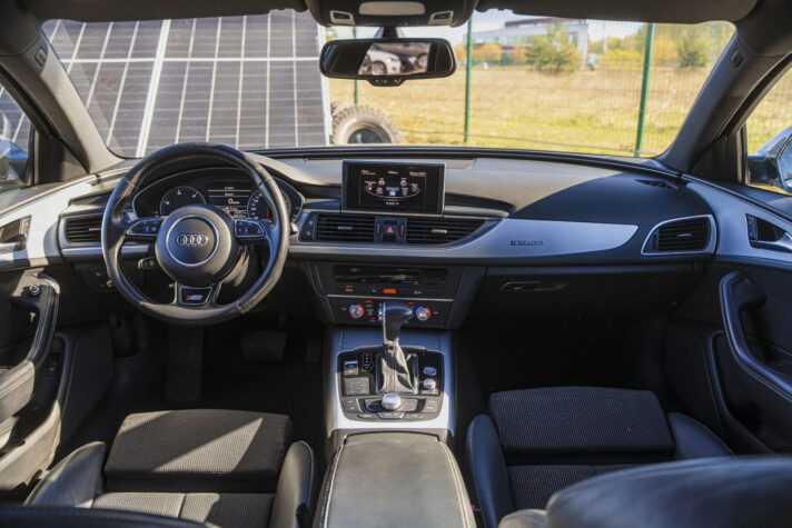 AUDI A6 S-LINE AVANT QUATTRO