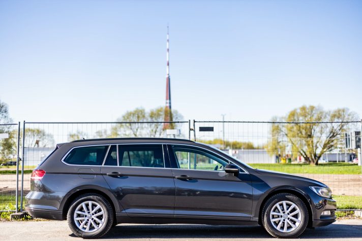 VW PASSAT