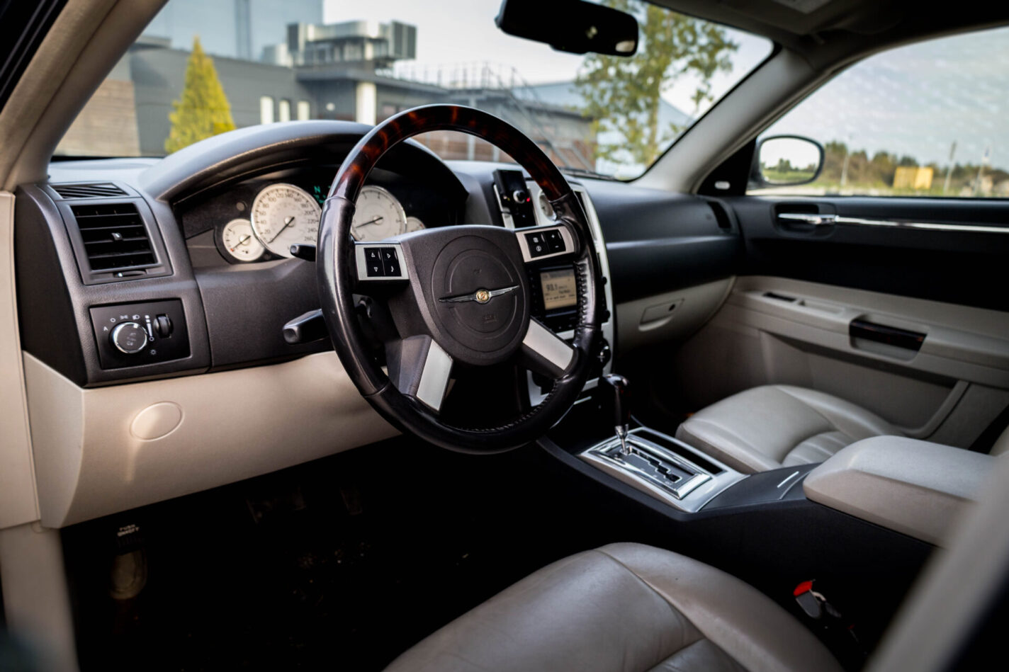 CHRYSLER 300C