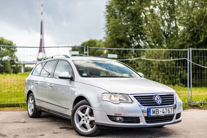 VW PASSAT