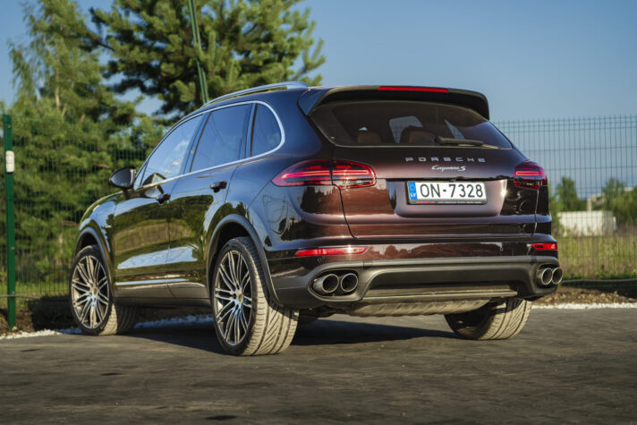 PORSCHE CAYENNE S DIESEL