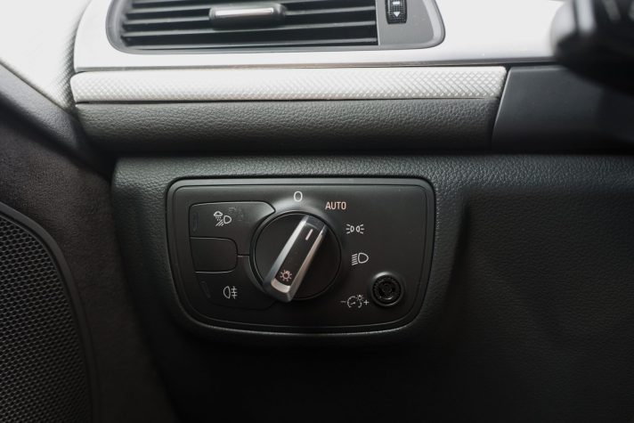 AUDI A6 AVANT QUATTRO S-LINE