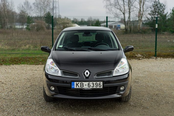 RENAULT CLIO