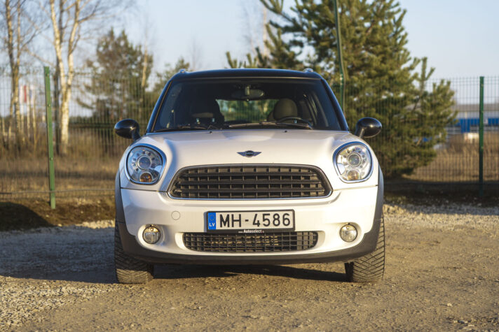 MINI COOPER COUNTRYMAN