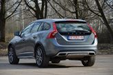 Tikko ievests.   Volvo V60 Cross Country Summum 2.4 Dīzelis 4×4 Awd . Ar automātisko ātrumkārbu.