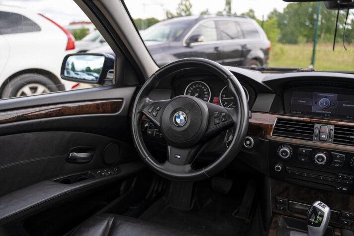 BMW 530 XDRIVE