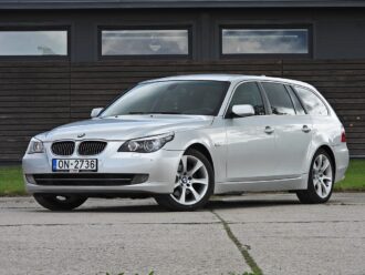 BMW 525