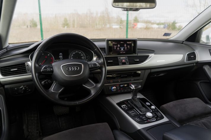 AUDI A6 QUATTRO