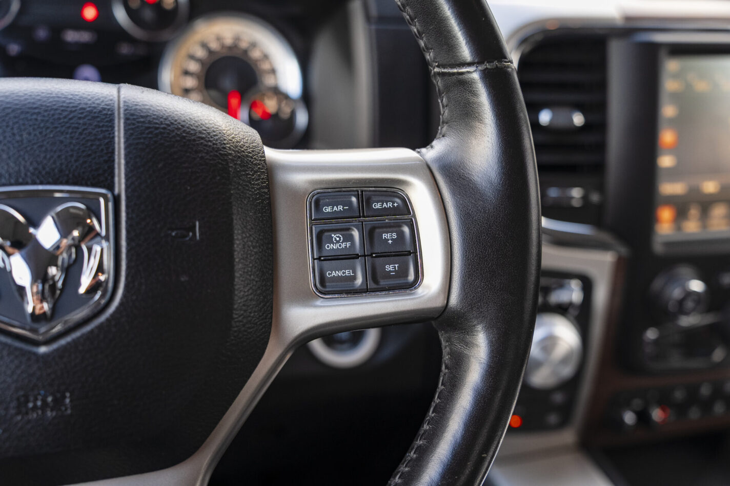 DODGE RAM 1500