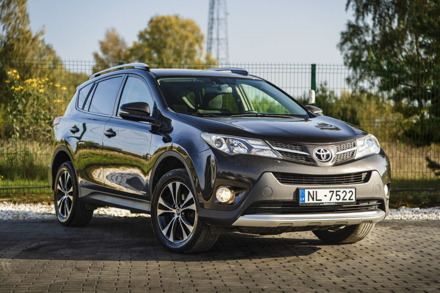 TOYOTA RAV 4
